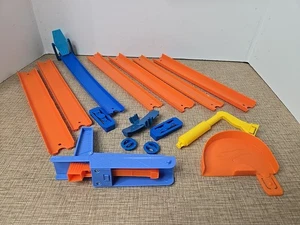 Hot Wheels Track Parts and Accessories Lot ~ 16 pcs Track, Launcher, connectors - Picture 1 of 15
