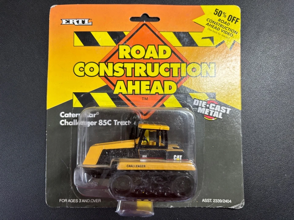 Tractor Ertl Die-Cast "Road Construction Ahead" Caterpillar Challenger 85C - Nuevo en paquete Foto 1 de 2