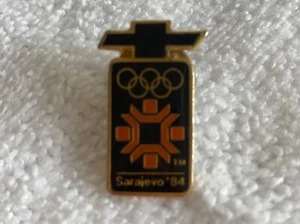 Chevrolet Olympic Pin — 1984 Sarajevo — gewölbte Emaille - Bild 1 von 1