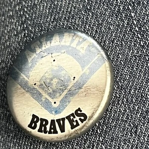 VINTAGE 1986 Atlanta Braves Crane Potato Chips Pinback - Picture 1 of 4