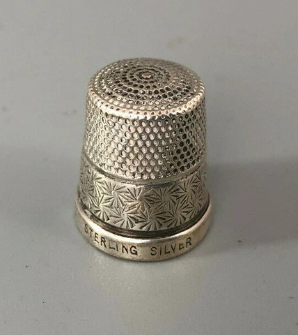 ANtique Silver Thimble Northern Goldsmith Birmingham c1925 Size 17 AZX Cover