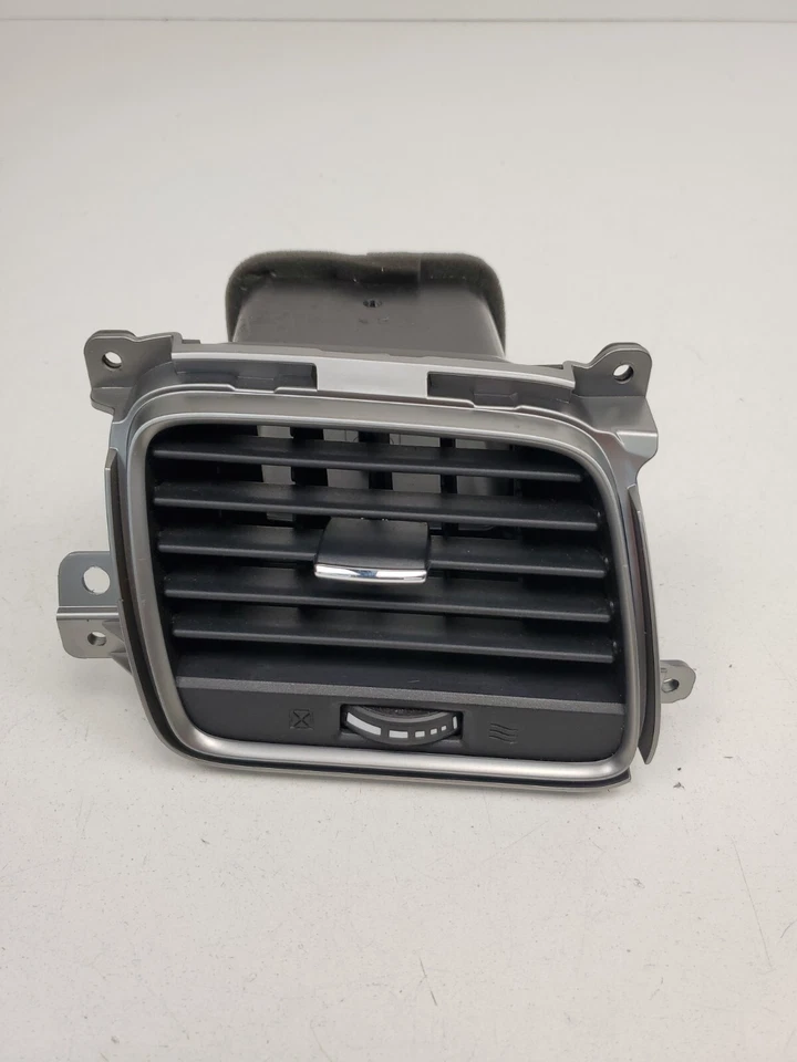 2014-2017 ACURA RLX TECH OEM FRONT RIGHT RH PASSENGER AIR DASH VENT 77620-TY2 - Image 1 of 4