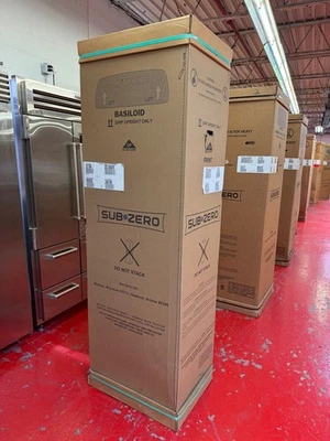 18” Subzero Dual Zone Wine Cooler DEC1850WR Panel Ready (New & Right Hinge) - Image 1 of 4