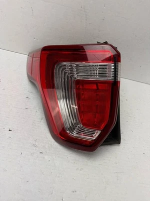 2016 2017 2018 2019 OEM FORD EXPLORER LEFT SIDE W/LED TAIL LIGHT | LH - Image 1 of 4