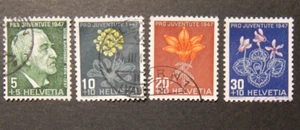 Svizzera: lotto Pro Juventute 1947, fiori alpini, completo, MN 488-491, ges. - Foto 1 di 1