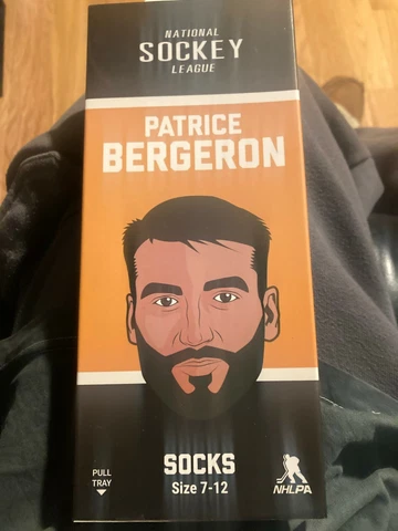 PATRICE BERGERON  PAIR OF SOCKS  BOSTON BRUINS  SIZE 7-12 NEW Cover