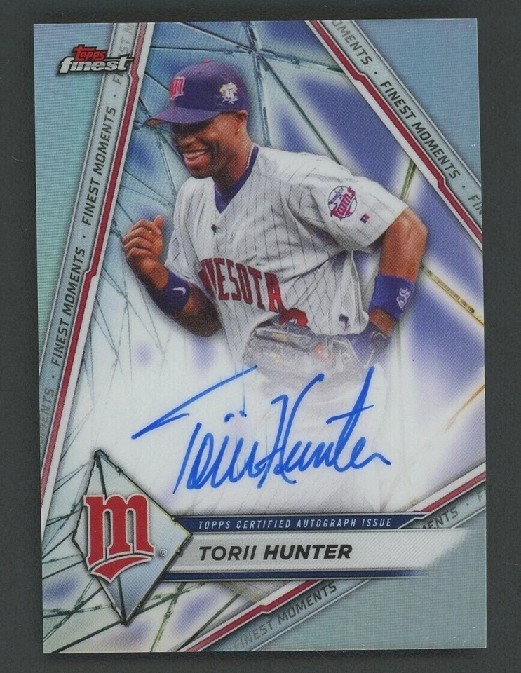 2022 Topps Finest Moments Refractor Torii Hunter Signed AUTO Minnesota Twins - Image 1 of 3