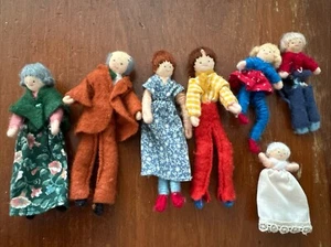 Halfpenny Wire Wrapped DOLLHOUSE FAMILY Lot Of 7 Parents Grandparents Kids Baby - Picture 1 of 10
