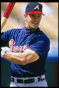 Catcher Javier Lopez Atlanta Braves steps up to bat at a game v th- Old Photo - Picture 1 of 1