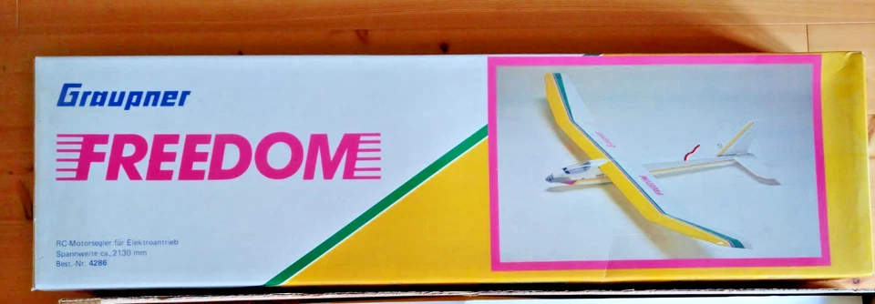 Graupner Freedom  NEU    - Motorsegler ,  Elektrosegler,  Spannweite 2130mm - Bild 1 von 4