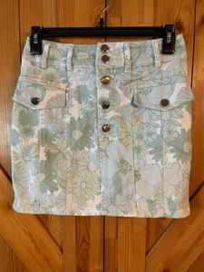 For Love & Lemons Denim Mini Skirt Floral Design Pockets Size Small (8683) - Picture 1 of 4