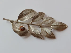 Ledo 1962 Brushed Goldtone Leaf With Lady Bug 4" **missing pin rod - Picture 1 of 6