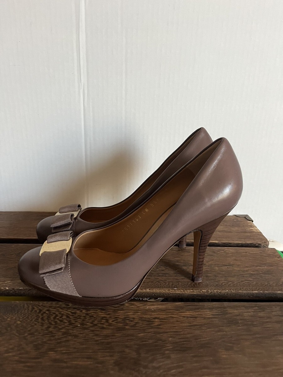 Salvatore Ferragamo Ribes 70 Brown Leather Open Toe Bow Pumps  