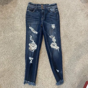 KanCan Signature Estilo Dark Wash Distressed Faded Skinny Jeans Size 28 - Picture 1 of 6