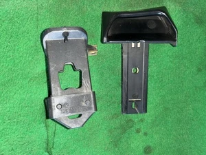 MERCEDES SL R129 320SL - Handbrake Release Handle & Housing - Good Condition - Imagen 1 de 10