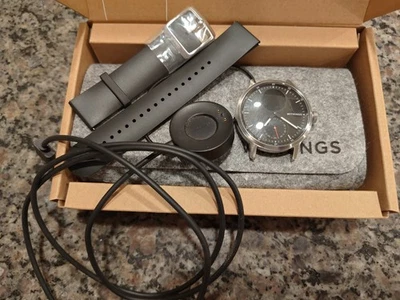 Часы Withings ScanWatch 42 мм черные HWA09. Б/у с оригинальными аксессуарами, новый ремешок. - Изображение 1 из 2