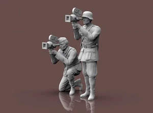 3D Druck 1/72 Deutsche Fotografie Soldat 2 Personen Modell unbemalt - Bild 1 von 3