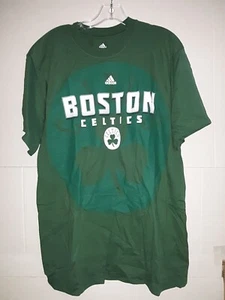 Boston Celtics NBA Clover Design Men's T-shirt, X-Large - Picture 1 of 4