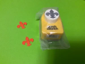 Sale - NEW Rare Fleur de Lis Paper Craft Card PUNCH BUNCH CUTTER - Medium - Picture 1 of 2