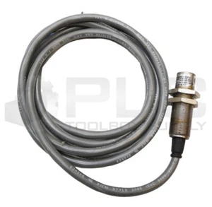 ALLEN BRADLEY 871TM-BH8N18-A2 /A Induktiver Näherungssensor 20-250V AC/DC - Bild 1 von 6