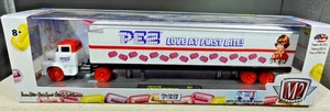 M2 Machines PEZ 1956 Ford COE & 1965 Econoline Van CHASE 1/500 1/64 - Picture 1 of 5