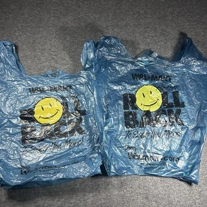 2001 Vintage blau Kunststoff Walmart Store Bag Roll Back Smiley Gesicht gebraucht hat Loch - Bild 1 von 3