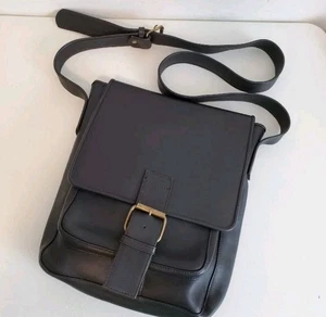 Village Tannery By Selvestet New York Black Leather Messenger Murse Travel Bag - Picture 1 of 16