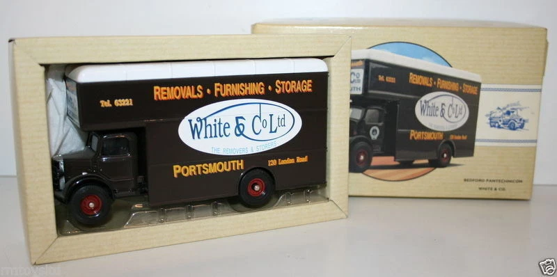 CORGI 1/50 - 97088 BEDFORD PANTECHNICON REMOVAL VAN - PORTSMOUTH - Image 1 of 1