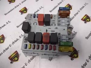 Fuse Box FIAT STILO 46846107 - Picture 1 of 2