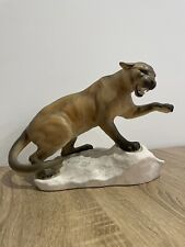 Beswick Matte Cougar / Puma on Rock 1702