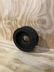 Polea de tracción delantera Harley FXR 32T, 40210-85C - Imagen 1 de 4