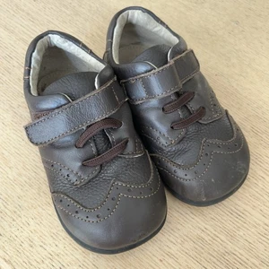 See Kai Run Boys' Low Top Sneakers Dark Brown Leather  Shoes Size 7 - Picture 1 of 5