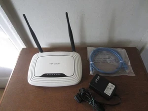 TP-LINK Archer C50 Dual-Band Wirelesss Router - Picture 1 of 5
