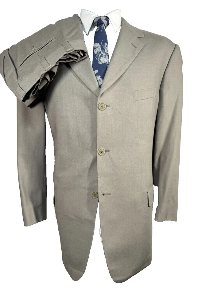 PERRY ELLIS Mens Beige Tan REG FIT Wool Pleated 2 Pc Suit 43R Jacket 36x31 Pant - Image 1 of 4