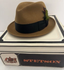 Vintage "Royal" Stetson Brown Felt Fedora w/Feather in Headband - Size 7 - Picture 1 of 13