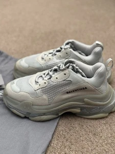 BALENCIAGA TRIPLE S Mesh Damen Sneaker Grau / Weiß Gr. 40 UK 7 Original - Bild 1 von 14