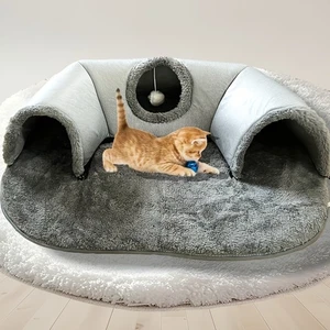 Acogedora cama túnel para gatos 3 en 1 - Alfombra de juego y nido cálido con base antideslizante para pequeños - Imagen 1 de 9
