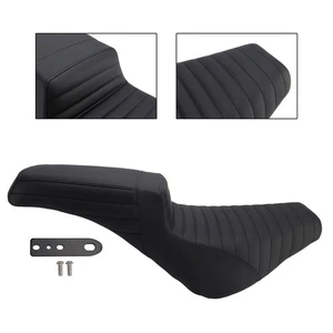 Complete Cushion Rider Passenger Seat Ribbed Fits For Street Bob 114 Softail - Picture 1 of 12