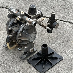 Binks double DIAPHRAM Air Operating Sealant Fluid Pump Working Condition - Picture 1 of 18