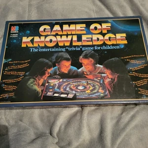 MB Game Of Knowledge Childrens Vintage 1984 Trivia Board Game Complete VGC - Picture 1 of 17