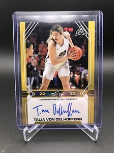 2022-23 Leaf Draft - Base Autographs Talia Von Oelhoffenn #BA-TVO Gold /75 (AU, - Bild 1 von 2