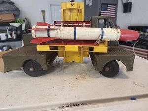 Lint Toys Traveloader Guided Missle Carrier - Picture 1 of 10