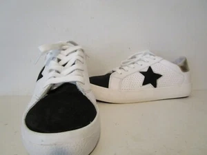 Steve Madden Womens Starling Low Leather Fashion Sneakers Black Multi Size 8.5 - Picture 1 of 9