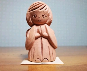 Vintage Schutzbrief Deutscher Ton Schutzengel Mini Tonfigur Traumzauberbaum - Bild 1 von 8