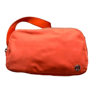 Bolso Cinturón Lululemon Everywhere GOAP/WMCO Naranja Dorado Albaricoque Coral Cálido - Imagen 1 de 8