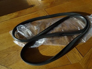 SAAB 96 FRONT WINDSCREEN WINDSHIELD RUBBER SEAL - Bild 1 von 1