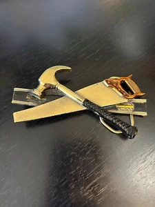 Sierra de martillo de colección de colección grandes hebillas americanas hebilla de cinturón de metal - Imagen 1 de 4