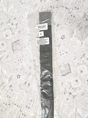 NEW 2019-2024 OEM TOYOTA COROLLA HIDEWAY CARGO NET 64230-YY120-00 Free Shipping  - Изображение 1 из 3