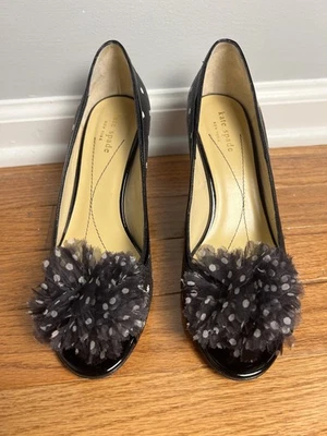 Kate Spade Molly Polka Dot Raffia Silk Flower Bow Peep Toe Pump Heels Sz8.5 NWOB - Image 1 of 4