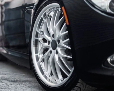 RUEDAS LABIALES MÁQUINA HYPER SILVER 20" MRR GT1 PARA LEXUS LC500 Foto 1 de 4